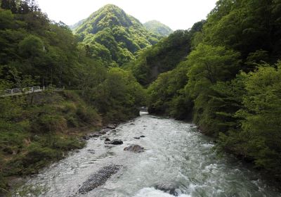 蛇谷川