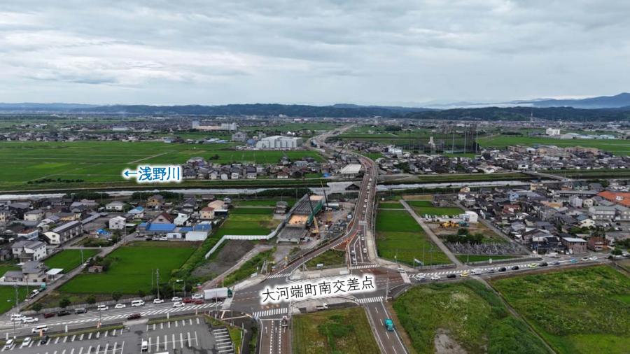 2025大河端南交差点より